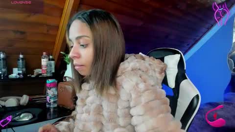 yumi_hanna online show from January 2026 01:10:02 AM