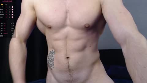 Snapshot of yummmy_dick_ chatting on April 2026 11:16:01 AM STUD online show from April 2026 11:16:01 AM