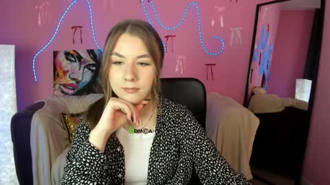 Yuna online show from April 2026 12:17:01 PM