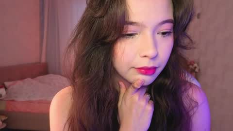 Yuna online show from May 2026 01:22:01 AM