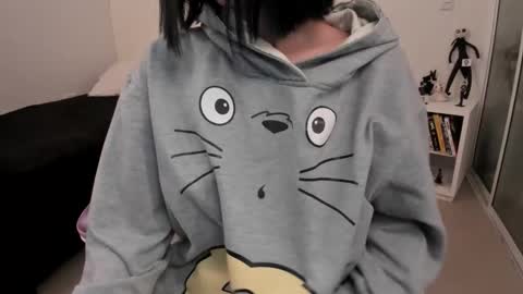 Yuna online show from January 2025 10:33:01 PM