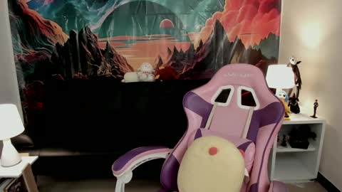 Yuna online show from October 2025 03:52:01 PM