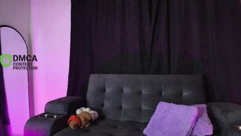 ELITA online show from April 2026 07:45:01 AM