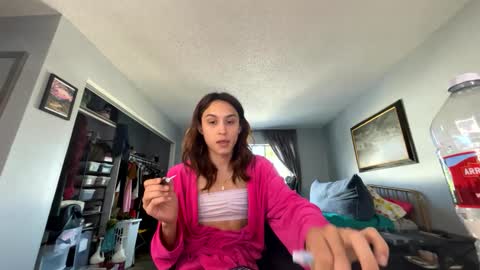 BbyTSSLut online show from September 2025 09:59:02 PM