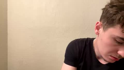 yungstudbev online show from January 2025 04:20:01 AM