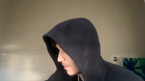 yungstudbev online show from January 2025 01:57:02 PM