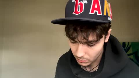 yungstudbev online show from February 2025 07:04:01 PM