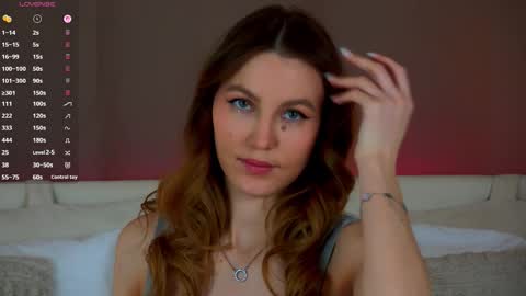 Tessa online show from February 2026 08:05:01 PM