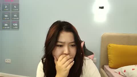 yunlihn_ online show from July 2026 03:11:02 AM