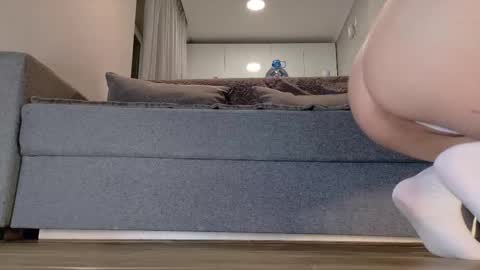 Hi My name Yuriko online show from October 2025 05:45:02 PM