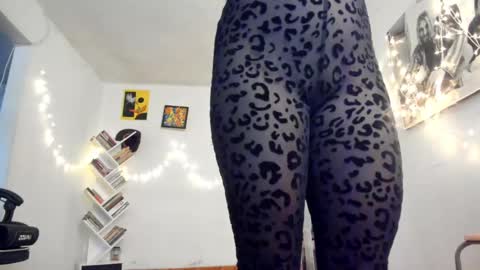 paola online show from February 2025 10:26:02 PM