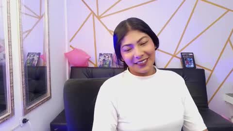 Snapshot of yvanna__smith chatting on February 2026 04:55:02 AM yvanna__smith online show from February 2026 04:55:02 AM