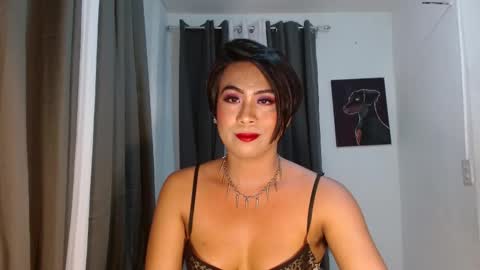 ts baby banana online show from November 2025 05:01:02 PM