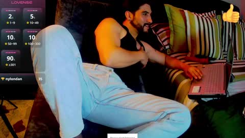 Snapshot of zac_dass chatting on December 2024 12:05:01 AM ZAC online show from December 2024 12:05:01 AM