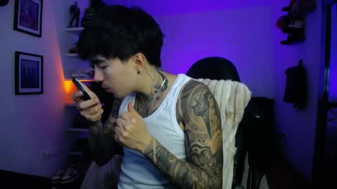 zac_muller1 online show from April 2026 11:46:02 PM