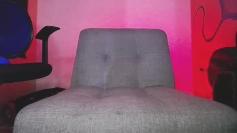 Zac Freelance model online show from October 2025 04:46:01 AM