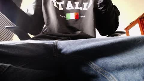 Zac Freelance model online show from April 2026 03:49:01 PM