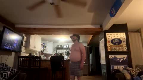 Snapshot of zach42104 chatting on April 2026 06:40:02 AM zach42104 online show from April 2026 06:40:02 AM