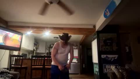 Snapshot of zach42104 chatting on April 2026 04:02:02 AM zach42104 online show from April 2026 04:02:02 AM