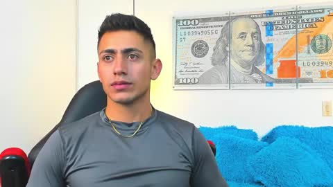 zachpri20 online show from January 2025 05:48:01 AM