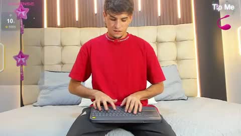 zack23__ online show from July 2026 03:17:02 AM