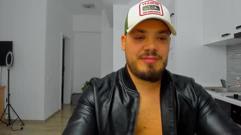 Zack online show from November 2025 12:22:01 AM