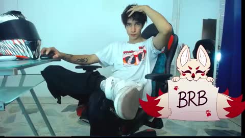 Snapshot of zacktk7 chatting on January 2025 12:09:01 AM zack online show from January 2025 12:09:01 AM