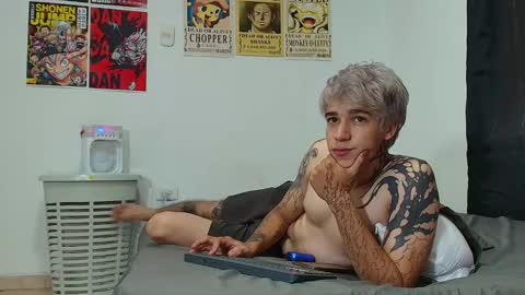 Snapshot of zacktk7 chatting on March 2025 07:04:02 PM zack online show from March 2025 07:04:02 PM