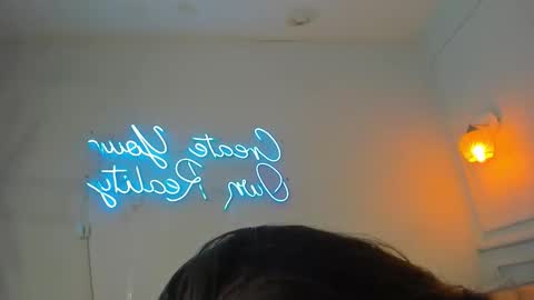 Snapshot of zafiiro_20 chatting on March 2026 08:03:01 PM Zafiro online show from March 2026 08:03:01 PM