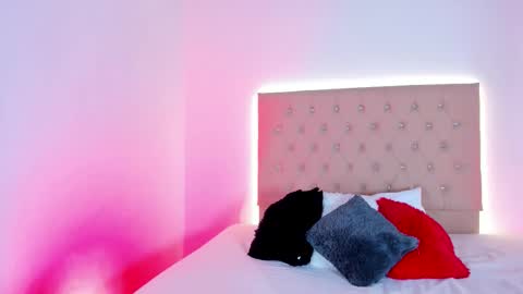 Zafiro Brown online show from October 2025 09:52:02 AM