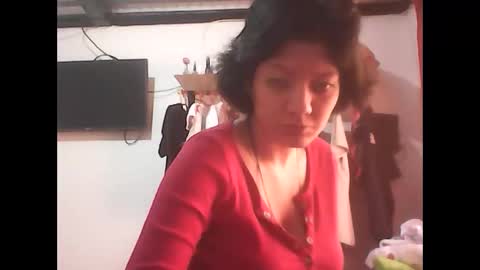 Zafiro online show from December 2025 06:47:02 PM