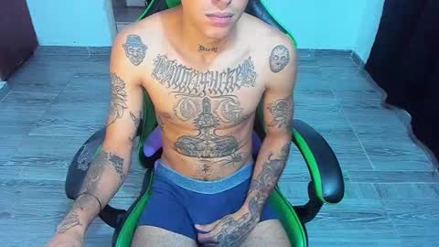 BiG Zafiro online show from March 2026 12:43:02 PM