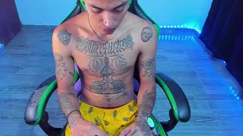 Snapshot of zafirocum chatting on May 2026 12:33:02 PM BiG Zafiro online show from May 2026 12:33:02 PM