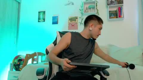 Zahir Raw online show from April 2026 04:26:01 PM