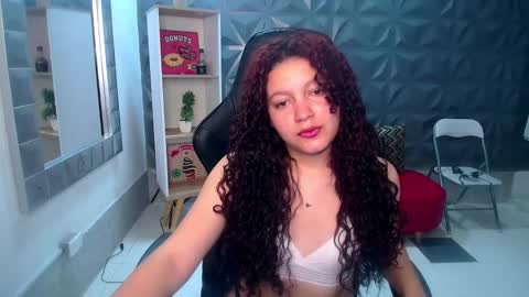 Snapshot of zahira__ chatting on November 2025 05:11:01 PM Zahira online show from November 2025 05:11:01 PM