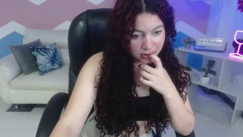 Snapshot of zahira__ chatting on November 2025 05:30:01 PM Zahira online show from November 2025 05:30:01 PM