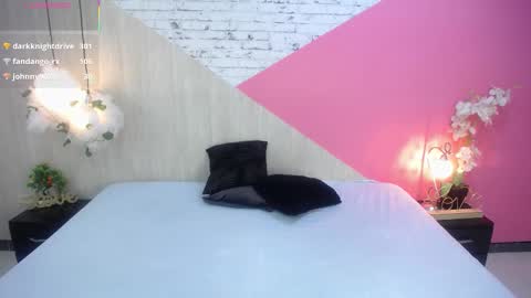 Snapshot of zahira__ chatting on November 2025 05:17:02 PM Zahira online show from November 2025 05:17:02 PM