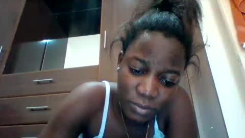 Snapshot of zainxxxx chatting on April 2026 07:03:02 AM zainxxxx online show from April 2026 07:03:02 AM