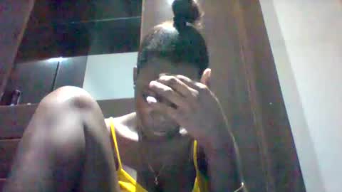 Snapshot of zainxxxx chatting on May 2026 10:37:02 PM zainxxxx online show from May 2026 10:37:02 PM