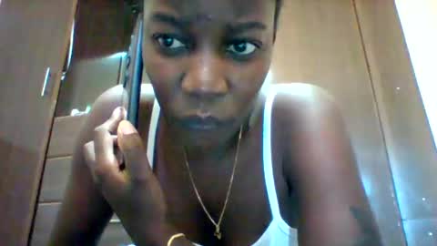 Snapshot of zainxxxx chatting on May 2026 10:22:01 AM zainxxxx online show from May 2026 10:22:01 AM