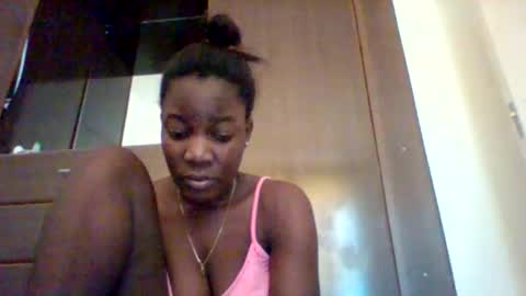 Snapshot of zainxxxx chatting on May 2026 10:36:01 AM zainxxxx online show from May 2026 10:36:01 AM