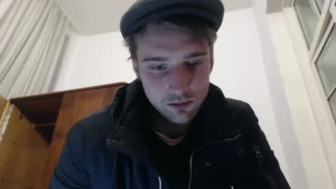 Snapshot of zakonezach chatting on February 2025 10:34:01 PM zakonezach online show from February 2025 10:34:01 PM