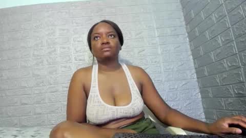 Zamara   online show from April 2026 01:12:02 AM