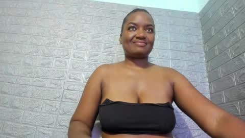 Snapshot of zamara__ chatting on July 2026 12:24:01 AM Zamara online show from July 2026 12:24:01 AM