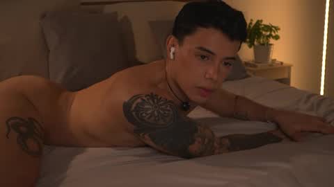 zamuel    -15  off  online show from April 2026 10:04:01 PM