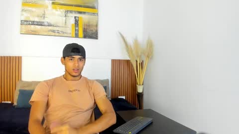 Zander online show from October 2025 12:47:01 PM