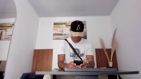 Zander online show from March 2026 01:29:02 PM