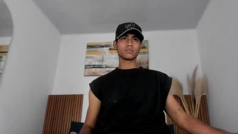 Zander online show from April 2026 01:37:01 PM