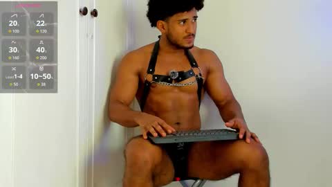 Snapshot of zane_lux chatting on October 2025 01:12:02 PM Zane Lux online show from October 2025 01:12:02 PM