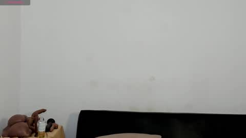 Zane Lux online show from November 2025 02:21:02 PM